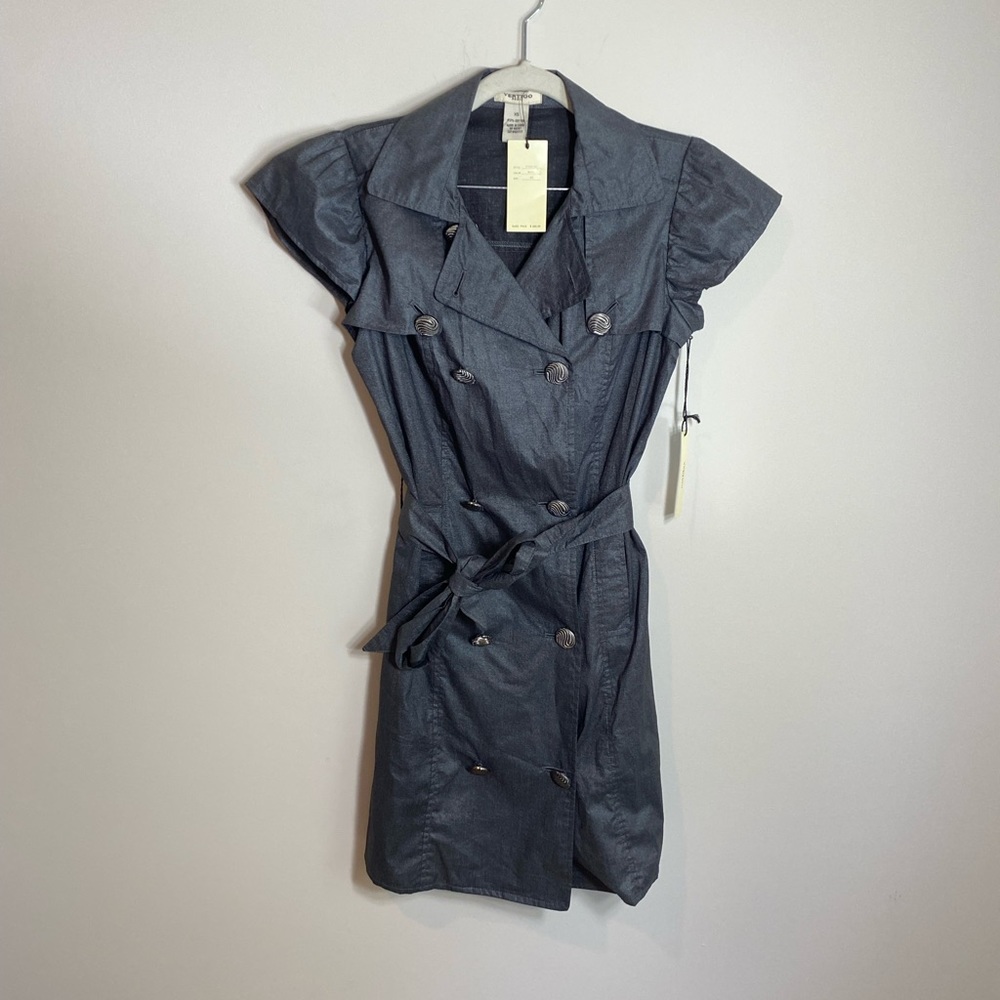 Vertigo Paris Short Sleeve Dress